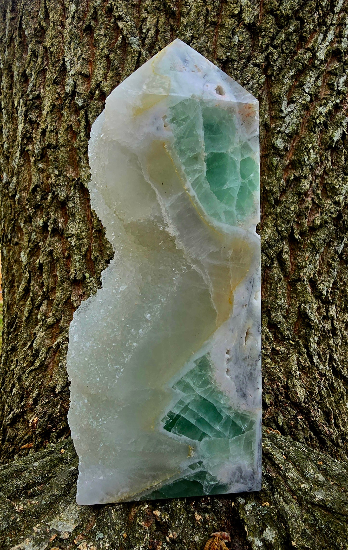 Green Fluorite Tower with Druzy Pockets