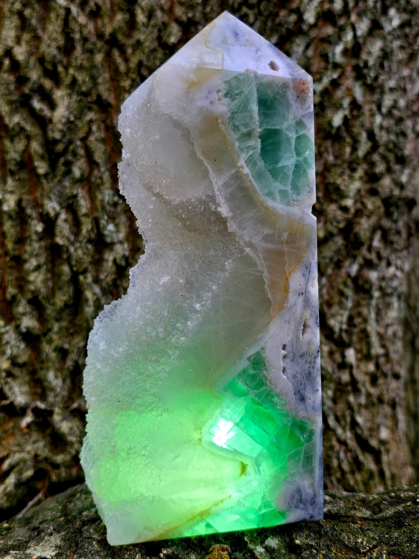 Green Fluorite Tower with Druzy Pockets