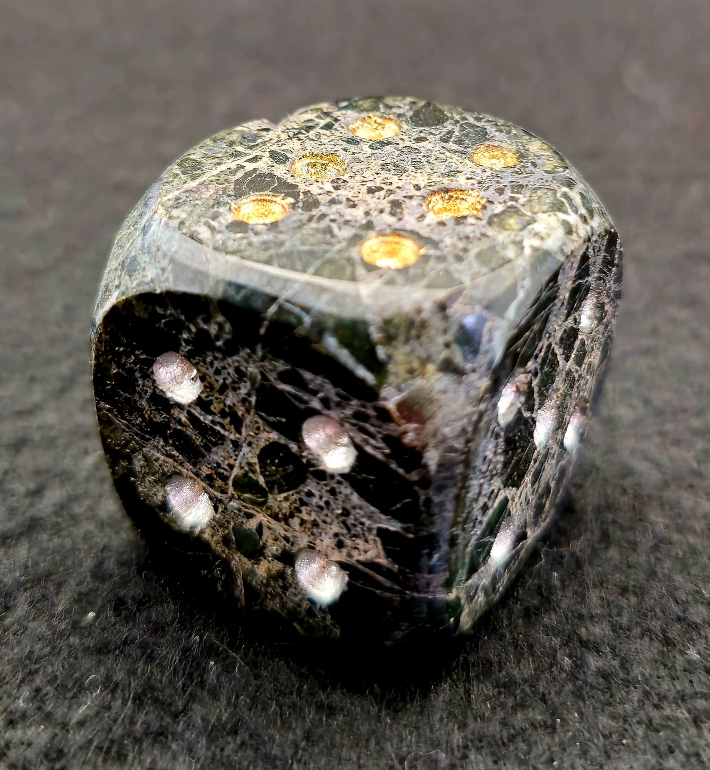 PAKISTAN - DICE 1.25"