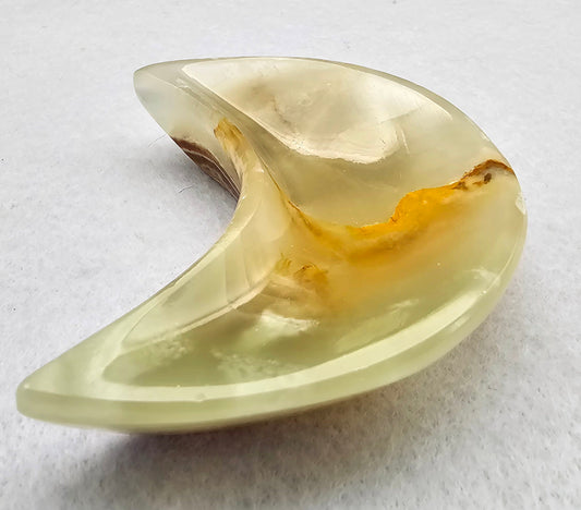 Pakistan Onyx Moon Dish 3"