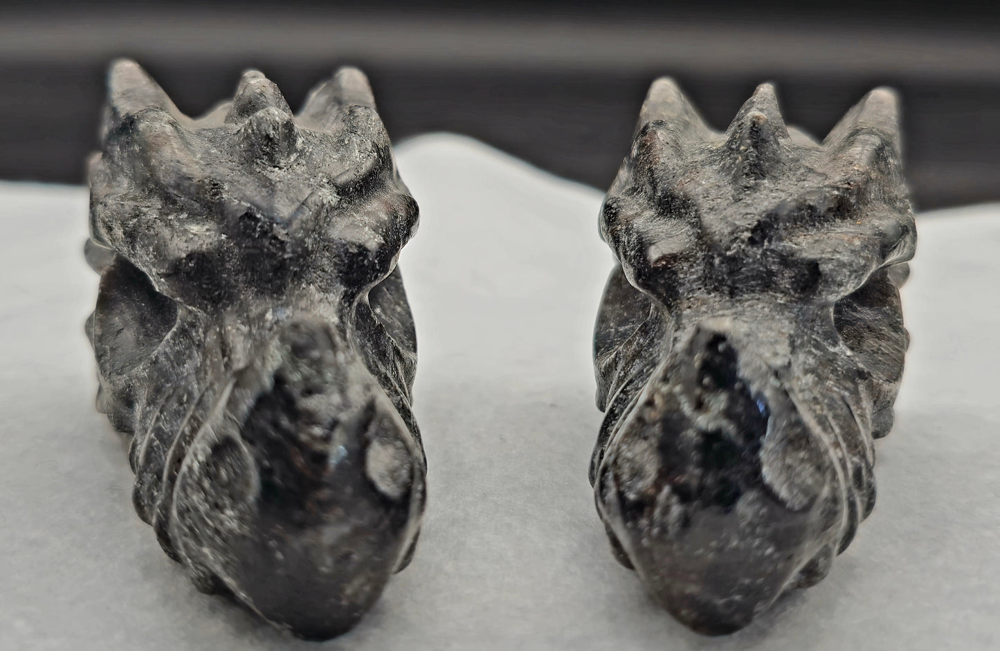 Dragon Head Firework with Garnet 2.5"