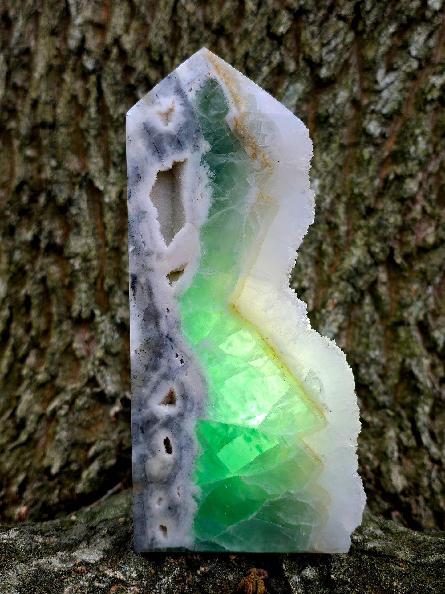 Green Fluorite Tower with Druzy Pockets