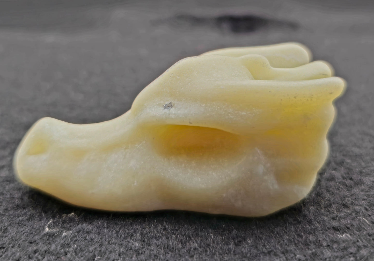 Dragon Head Onyx 2.5"