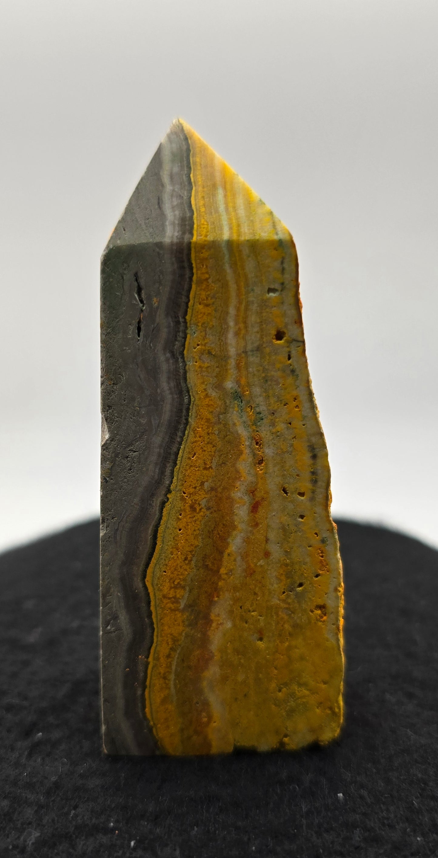 Bumble Bee Jasper Raw Cut Tower 3.6"-#1